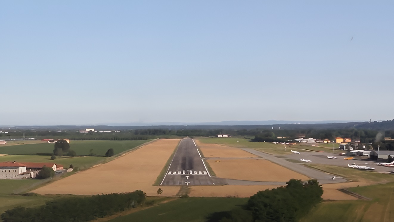 Biella-Cerrione Airport ICAO: LILE Live Webcam showing real-time aircraft operations and terminal activities at Piedmont's regional airport