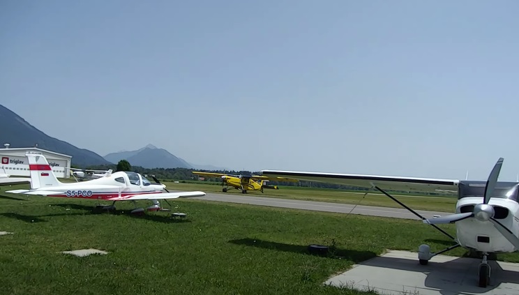 Lesce-Bled Airport ICAO: LJBL Live Webcam showing real-time aircraft operations and airfield activities at Slovenia's scenic sport airport